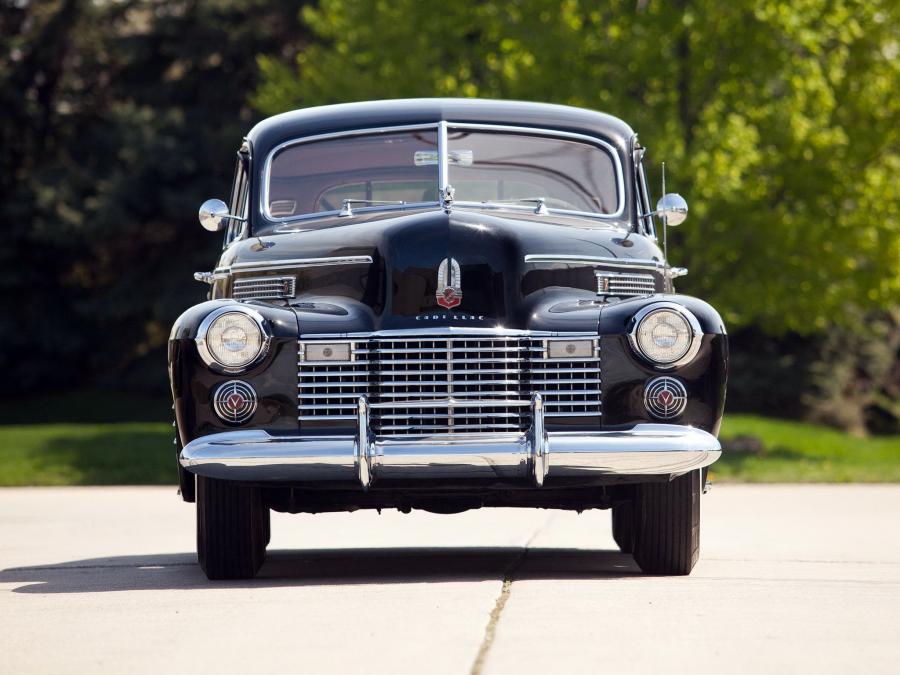  Cadillac Fleetwood Series 75 Touring Sedan 1941 года  (фото 7 из 8)